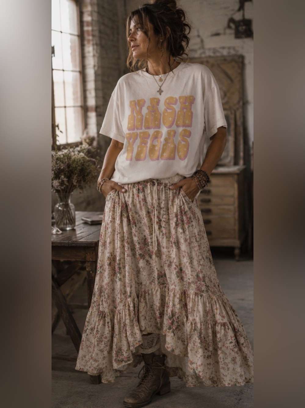 Nashville Graphic Tee Retro Western Cowgirl Boho USA T-Shirt